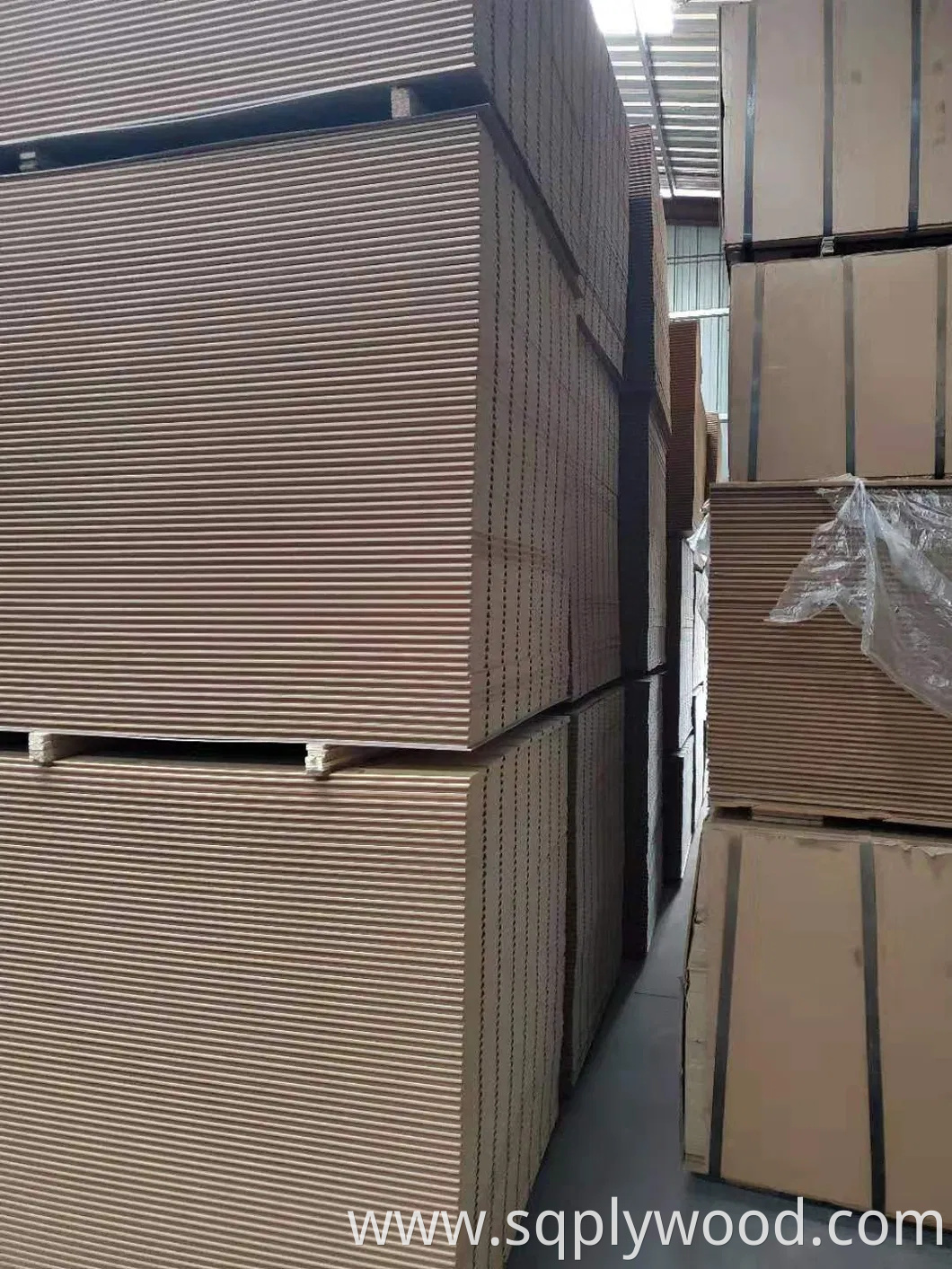 Horizontal Groove Length 2440mm Melamine Colors UV New Design MDF Slatwall Panel Slot Board